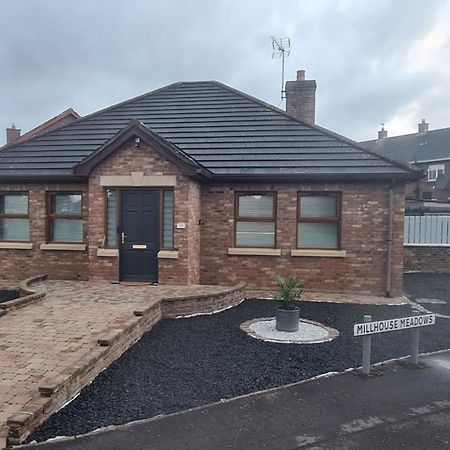 Millhouse Cottage A Luxury 3 Bed Bungalow Antrim Esterno foto