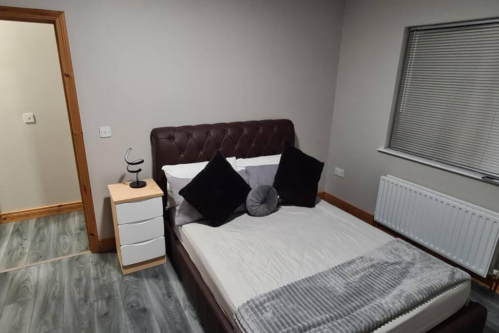 Millhouse Cottage A Luxury 3 Bed Bungalow Antrim Esterno foto